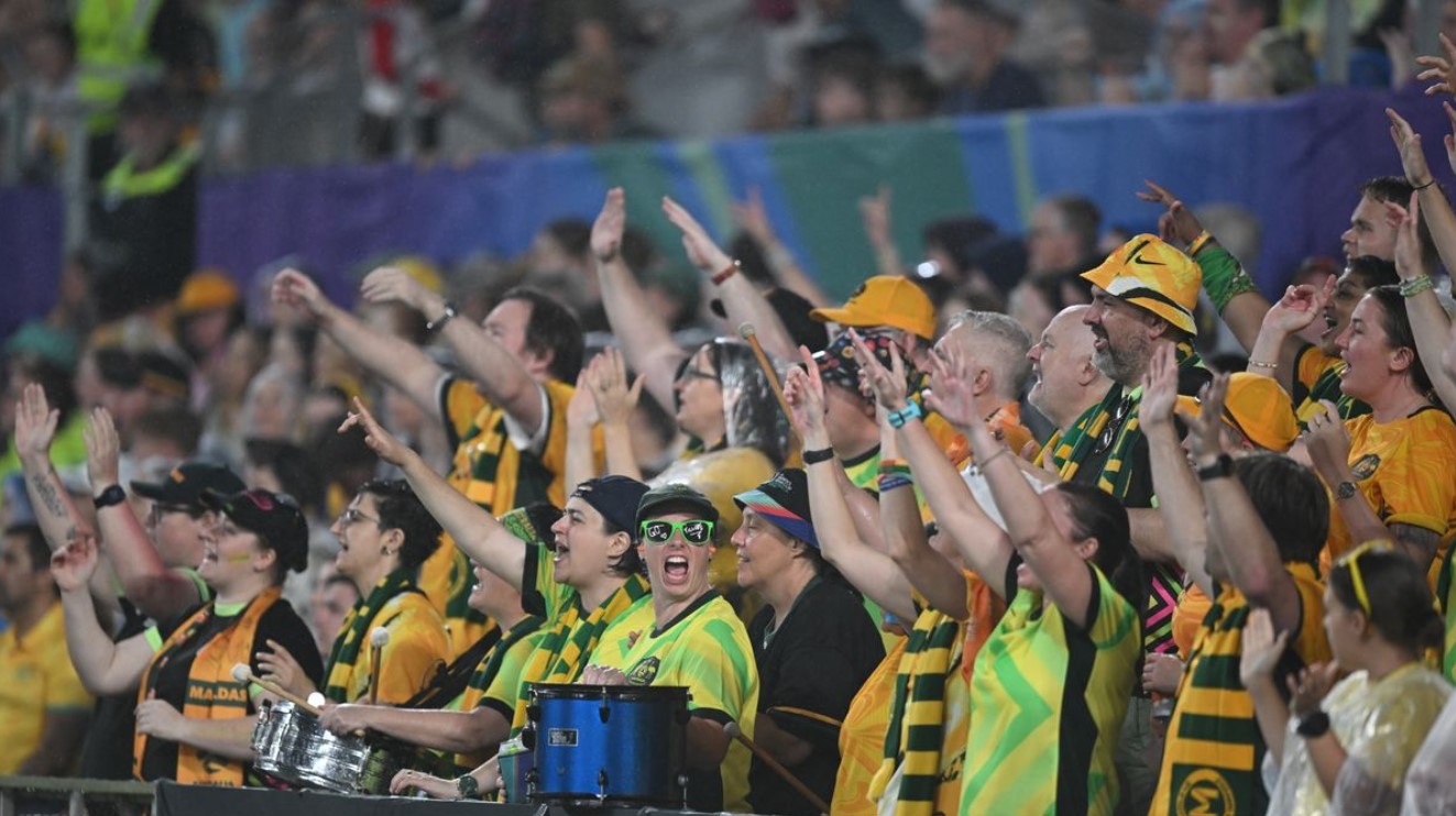 kỳ Asian Cup lần thứ 21 đã vượt xa kỷ lục cũ 59.910 khán giả được thiết lập tại giải đấu năm 2010