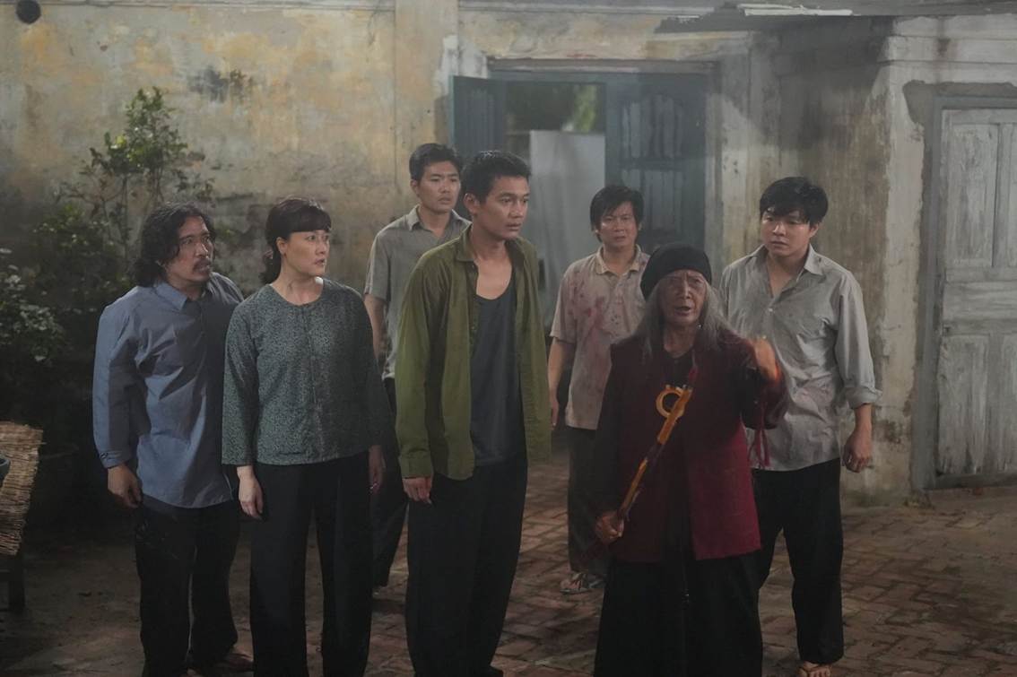 Phần 2 mở rộng câu chuyện sang gia tộc nhà Minh Như (do Khả Như đóng)