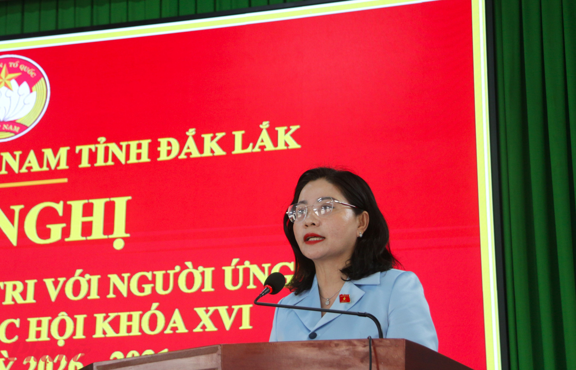 Bà Nguyễn Thị Thu Nguyệt trình bày chương trình hành động tại hội nghị