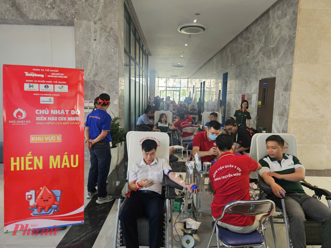 Với những giọt máu trao đi, sẽ góp phần bảo đảm nguồn máu phục vụ công tác điều trị cho bệnh nhân, đặc biệt trong thời điểm đầu năm khi nhu cầu máu tại các cơ sở y tế luôn ở mức cao