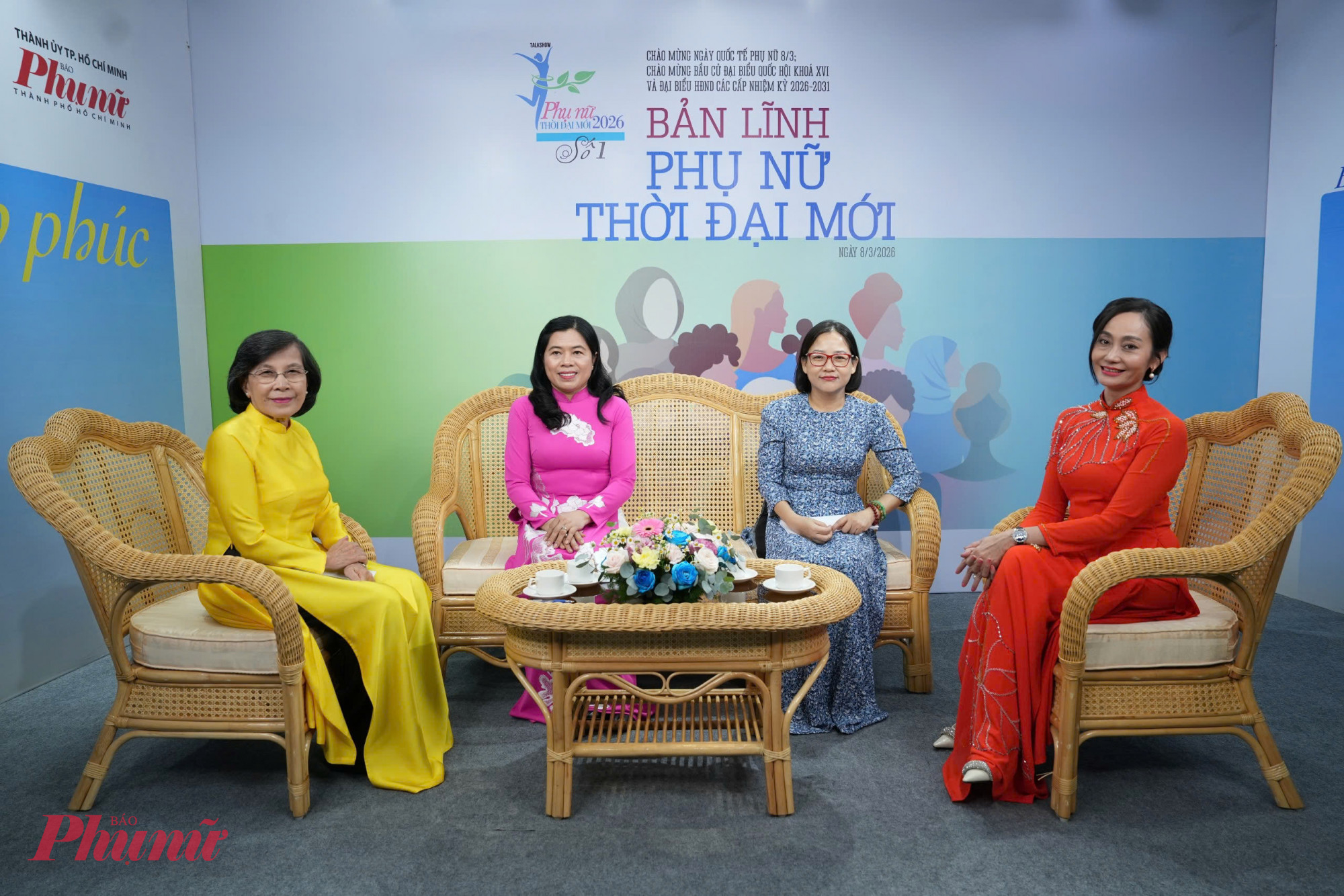 Chương trình có sự tham dự và điều hành (host) của bà Phạm Phương Thảo - nguyên Phó bí thư Thành ủy, nguyên Chủ tịch HĐND TPHCM, cùng các khách mời: bà Nguyễn Trần Phượng Trân - đại biểu Quốc hội khóa XV, Thành ủy viên, Bí thư Đảng ủy phường Tam Bình; bà Nguyễn Thanh Loan - Phó chủ tịch Hội LHPN TPHCM và Nghệ sĩ ưu tú Hạnh Thúy và 