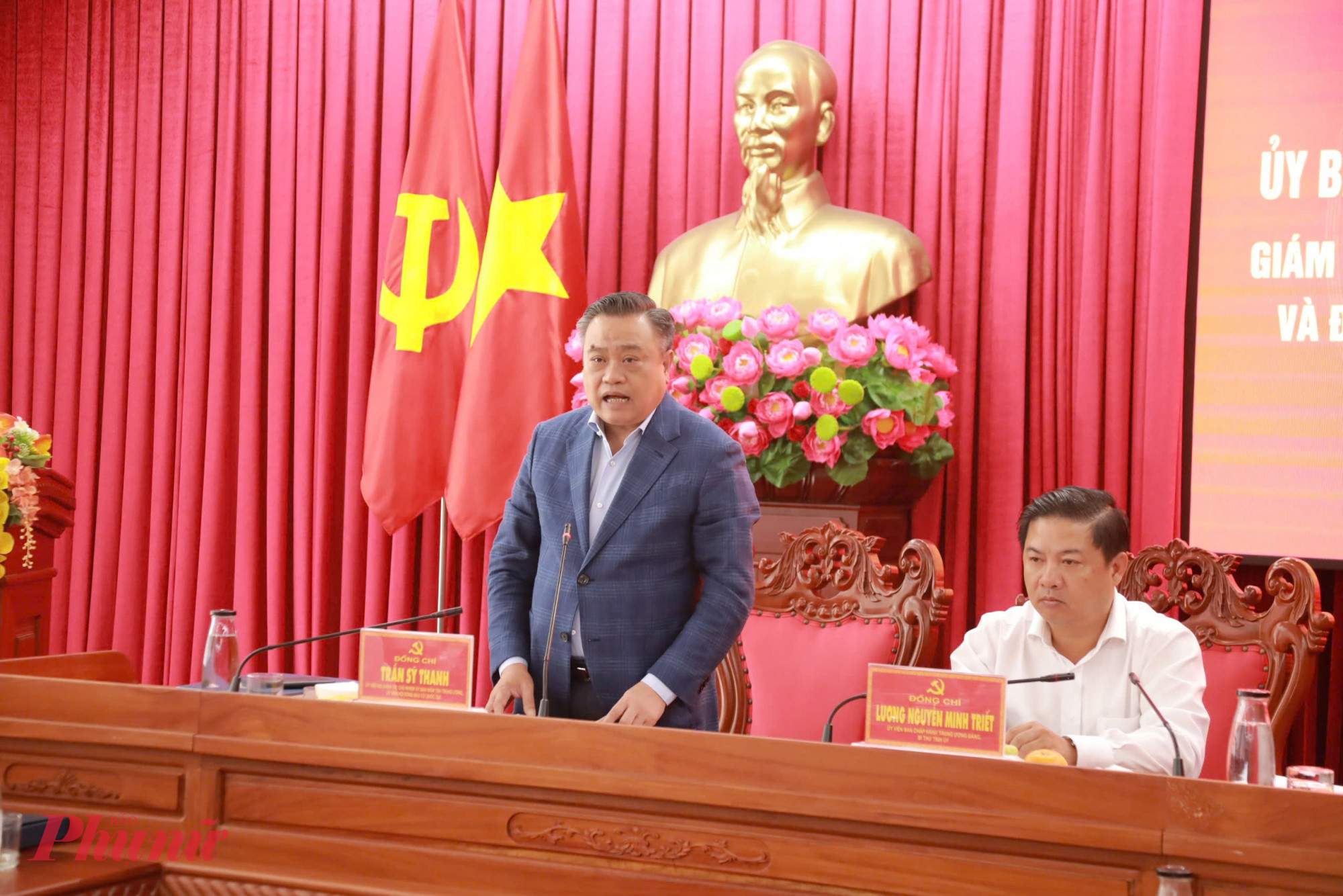 ông Trần Sỹ Thanh, Ủy viên Bộ Chính trị, Bí thư Trung ương Đảng, Chủ nhiệm Ủy ban Kiểm tra Trung ương, Ủy viên Hội đồng bầu cử Quốc gia 