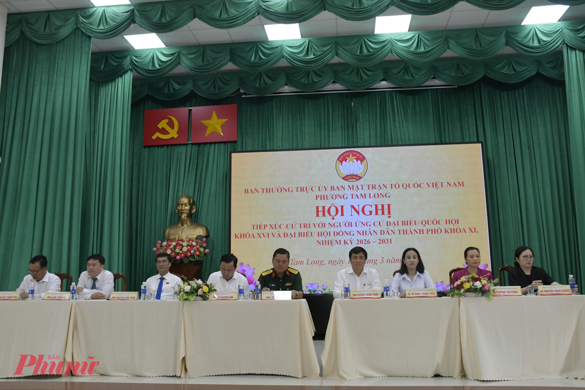 Qaung cảnh tiếp xúc cử tri tại xã 