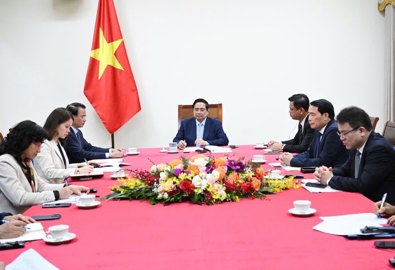 Bày tỏ quan ngại về tác động của xung đột đối với an ninh năng lượng, hai nhà lãnh đạo nhất trí tăng cường hợp tác trong bảo đảm an ninh năng lượng - Ảnh: VGP/Nhật Bắc