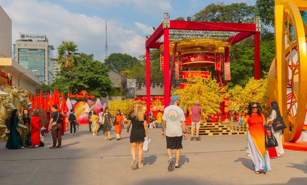 Lễ hội Tết Việt tại nhà văn hóa Thanh Niên TPHCM là điểm hẹn chơi tết