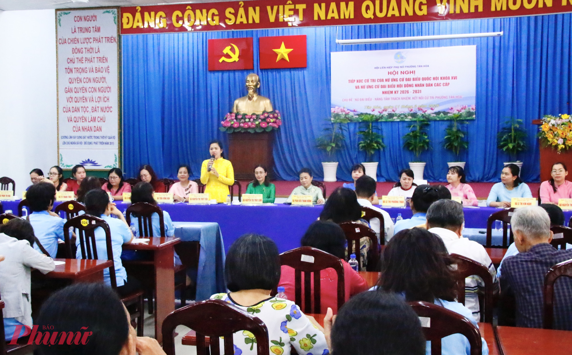 Quang cảnh hội nghị