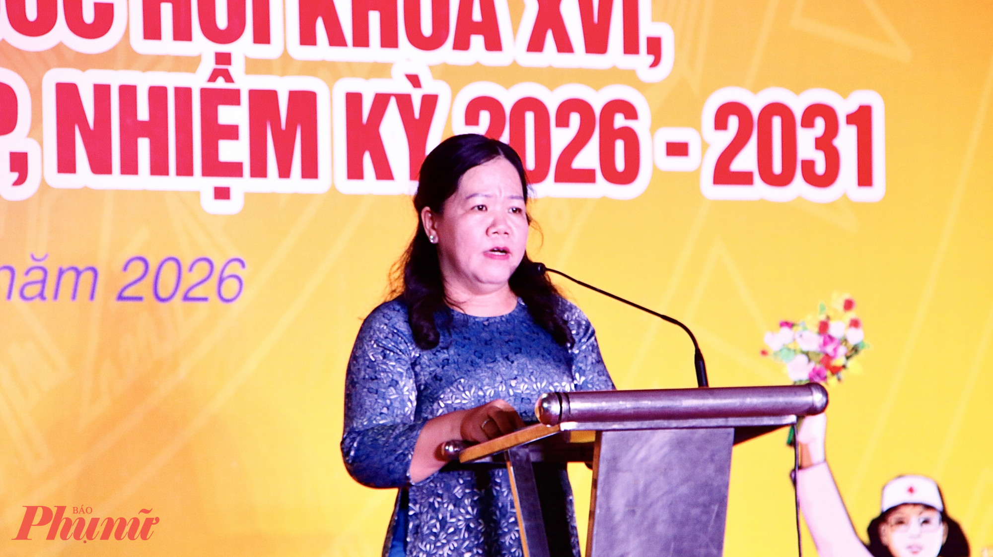 Bà Nguyễn Thanh Nguyệt – Chủ tịch Ủy ban MTTQ  Việt Nam phường Bình Hưng Hoà - phát biểu khai mạc