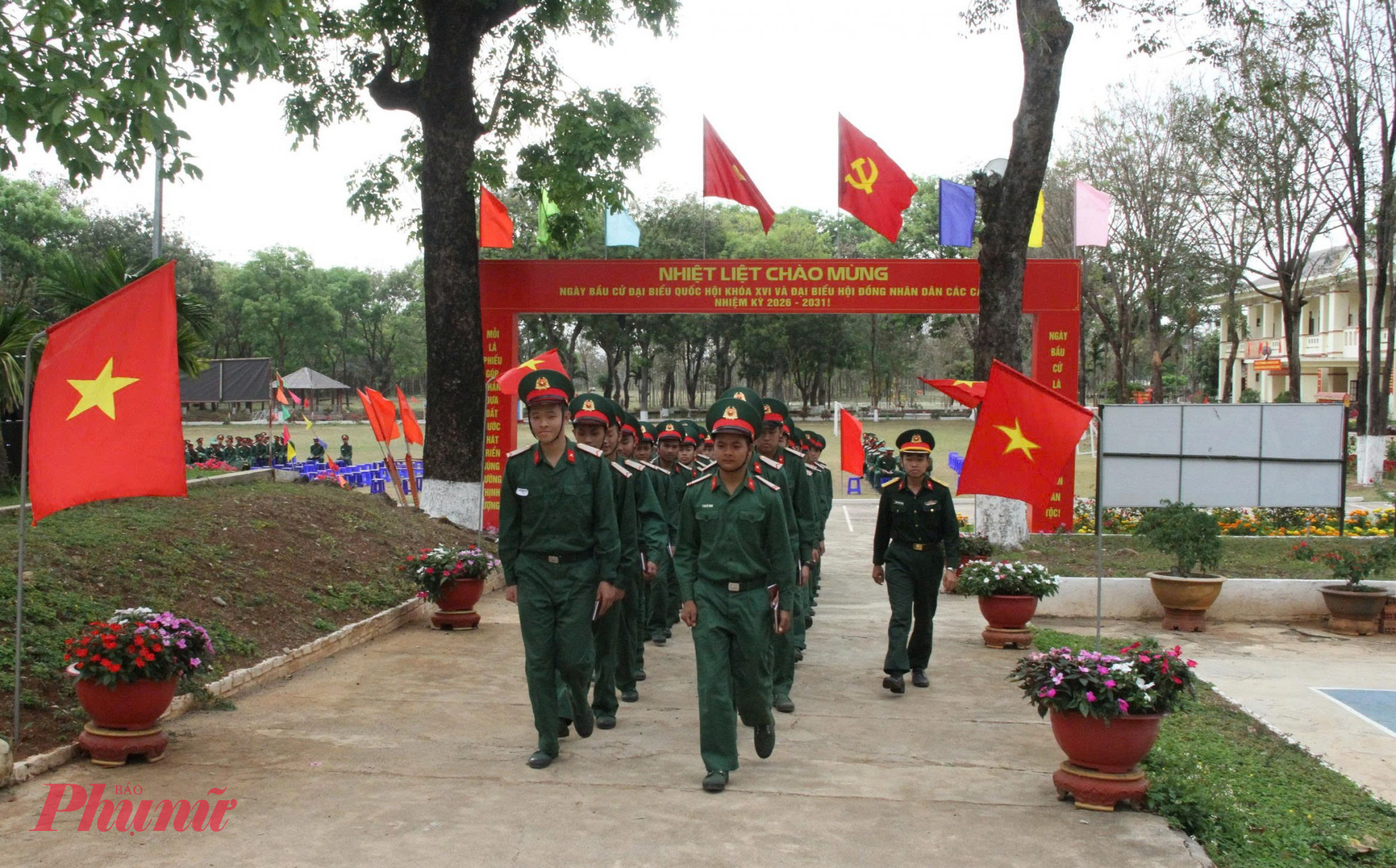 Không khí trang trọng tại các điểm bầu cử