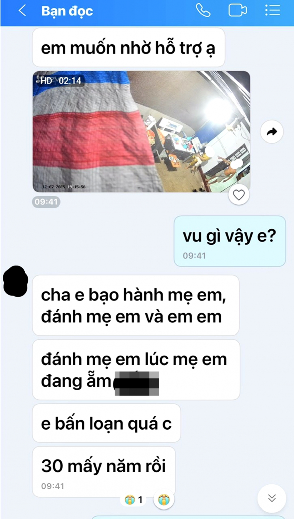 Tình cờ mở camera giám sát gia đình ở quê, chị H. - con gái đầu của cô giáo Thu Loan - bàng hoàng thấy cảnh cha bạo hành mẹ và đã chia sẻ với phóng viên - Ảnh chụp màn hình điện thoại