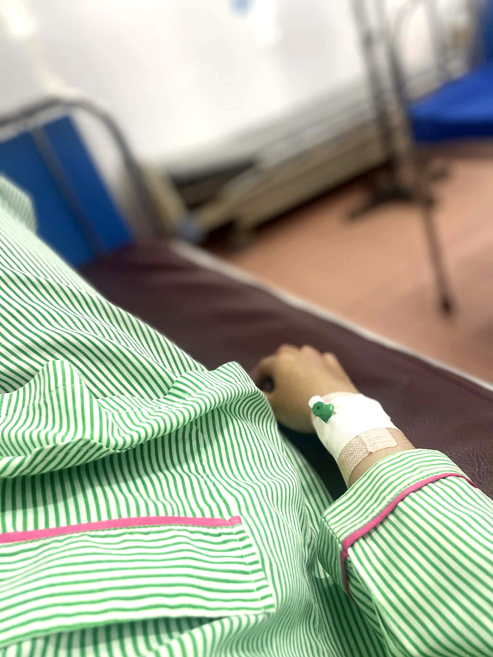 Áp lực, căng thẳng trong học tập, công việc khiến không ít bạn trẻ gặp vấn đề về sức khỏe - Ảnh do nhân vật cung cấp