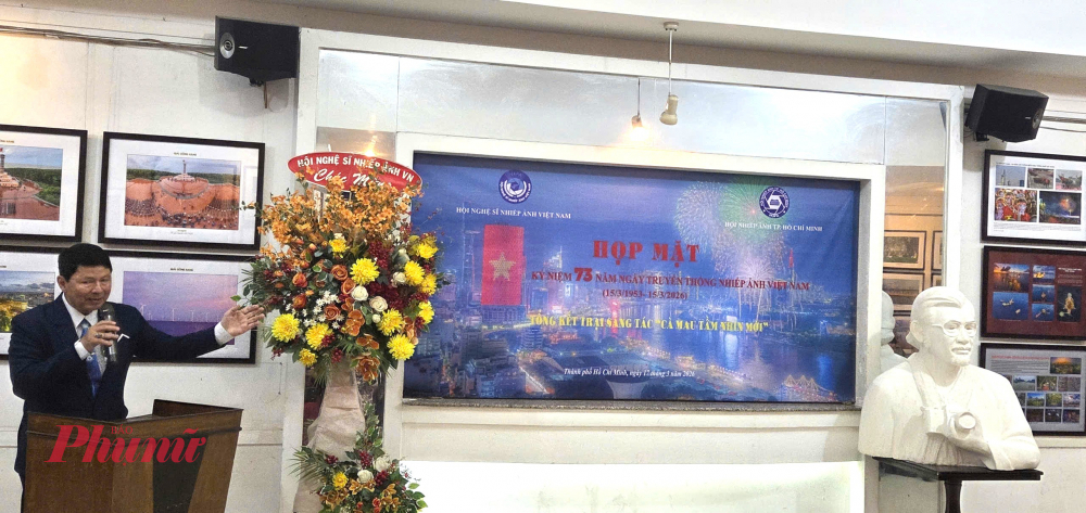 Chủ tịch Hội Nhiếp ảnh TPHCM Đoàn Hoài Trung phát động gây quỹ xây tượng đá cố NSNA Lâm Tấn Tài.