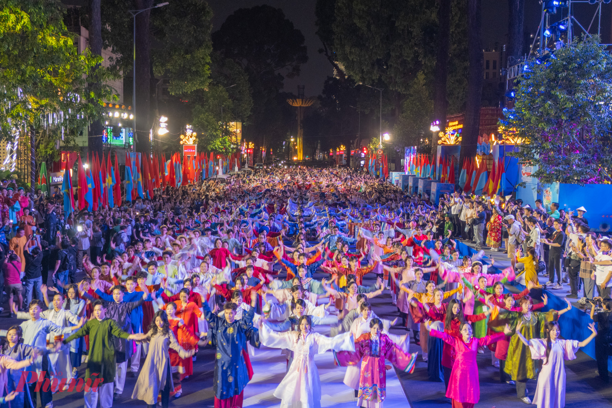 Chương trình đồng diễn Việt Phục với quy mô hàng nghìn bạn trẻ sẽ diễn ra vào ngày 21 và 22/3.