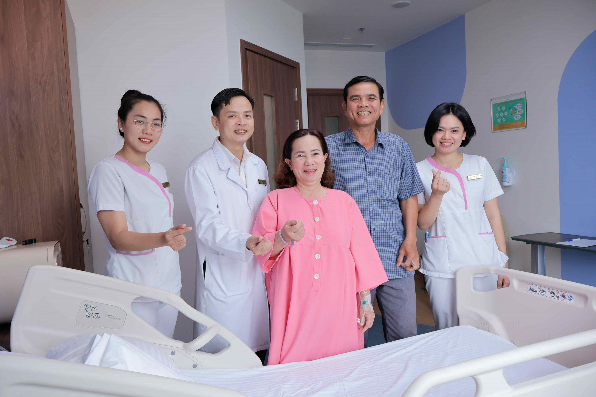 Bệnh nhân hồi phục nhanh chóng, sớm trở lại sinh hoạt bình thường sau ca phẫu thuật - Ảnh: Vinmec Cần Thơ