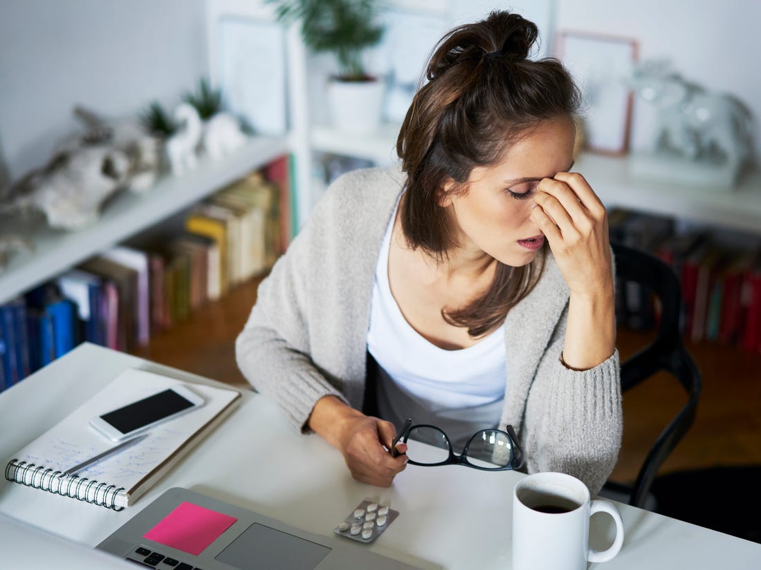 Áp lực thất nghiệp, chi tiêu dẫn đến căng thẳng và các căn bệnh về tinh thần ( Ảnh minh họa từ internet)