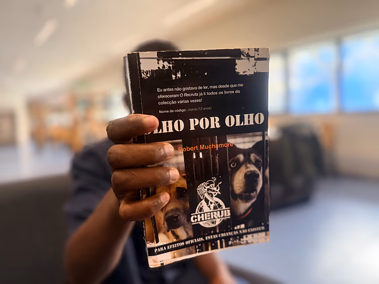 Tựa sách được Francisco Borges giới thiệu đến bạn đọc đồng trang lứa