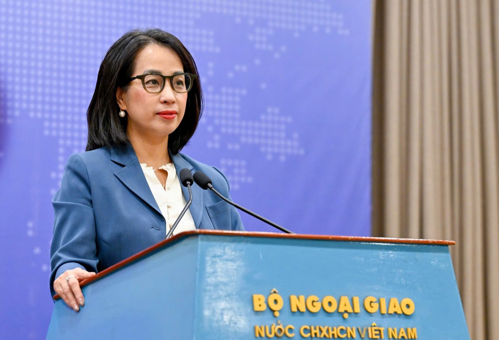 Người phát ngôn Bộ Ngoại giao Phạm Thu Hằng