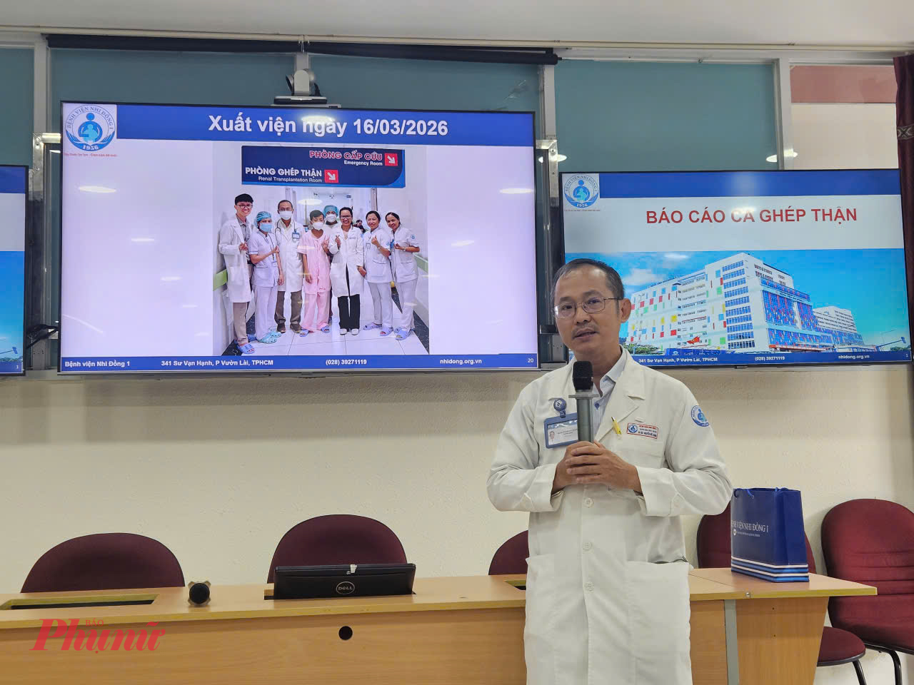 Bác sĩ CK2 Nguyễn Đức Quang - Trưởng khoa Thận nội tiết, Bệnh viện Nhi đồng 1 chia sẻ tại họp báo, ảnh Phạm An