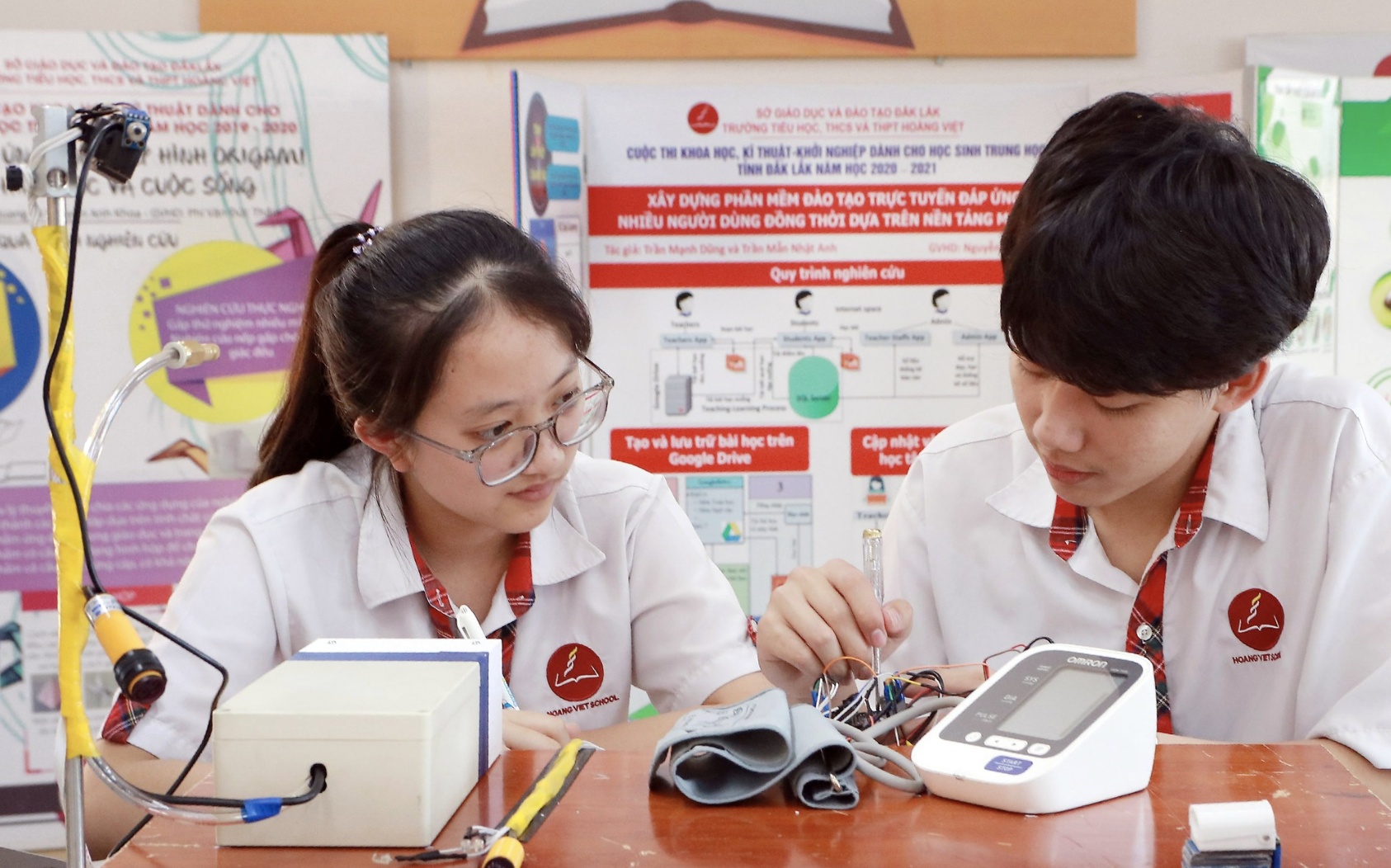 Năm nay học sinh đến từ 34 tỉnh thành sẽ tham gia tranh tài thi khoa học kỹ thuật quốc gia - Ảnh: MOET