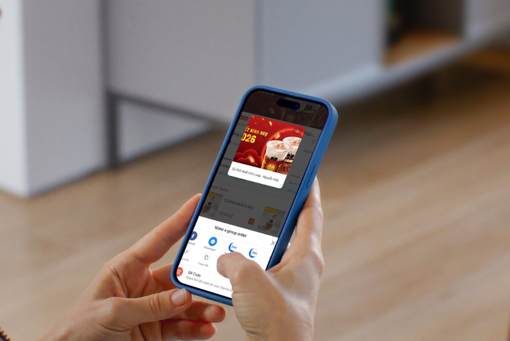 Tính năng Đặt Đơn Nhóm trên ShopeeFood giúp dân công sở tối ưu việc đặt món và dễ dàng thưởng thức cùng đồng nghiệp