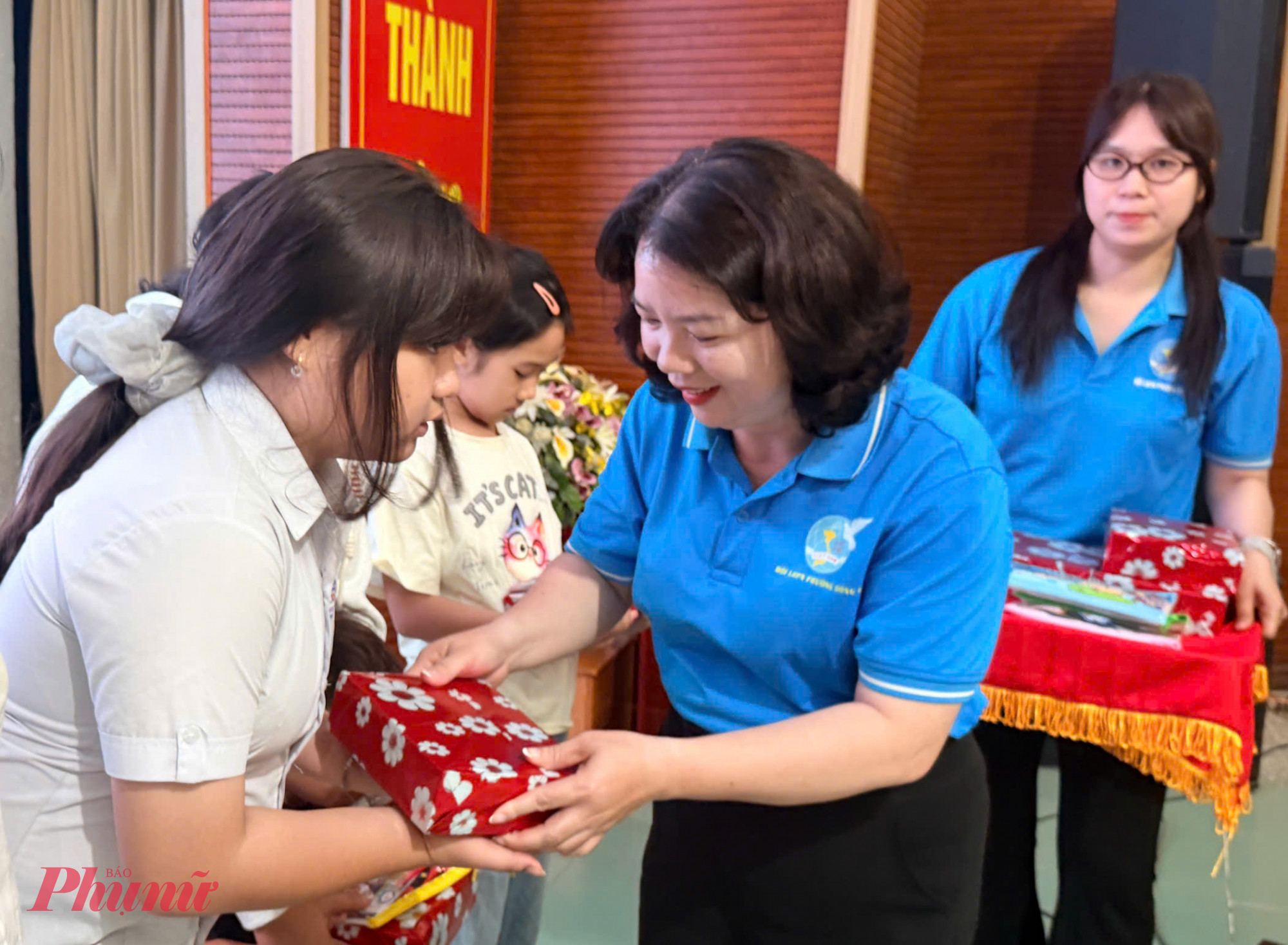 Bà Phạm Thị Hồng Phượng – Đảng ủy viên, Chủ tịch Hội LHPN phường