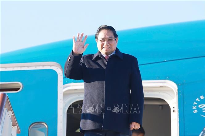 Thủ tướng Phạm Minh Chính đến sân bay Knukovo 2, thành phố Moskva - Ảnh: TTXVN