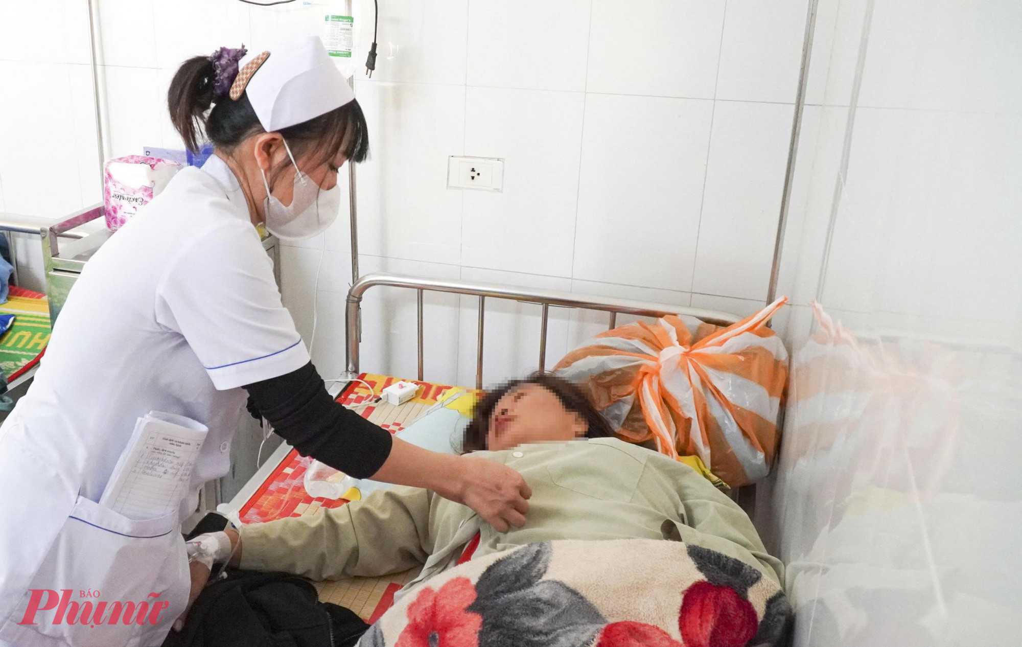 Một bệnh nhân đang được điều trị tại Bệnh viện đa khoa tỉnh Quảng Ngãi.