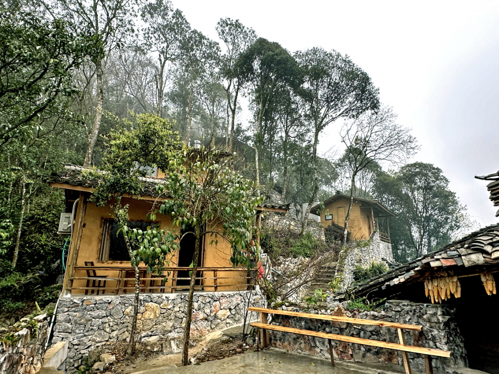 Một góc homestay Nhà cổ Lao Xa của anh Vàng Mí Hồng - ẢNH: K.V.