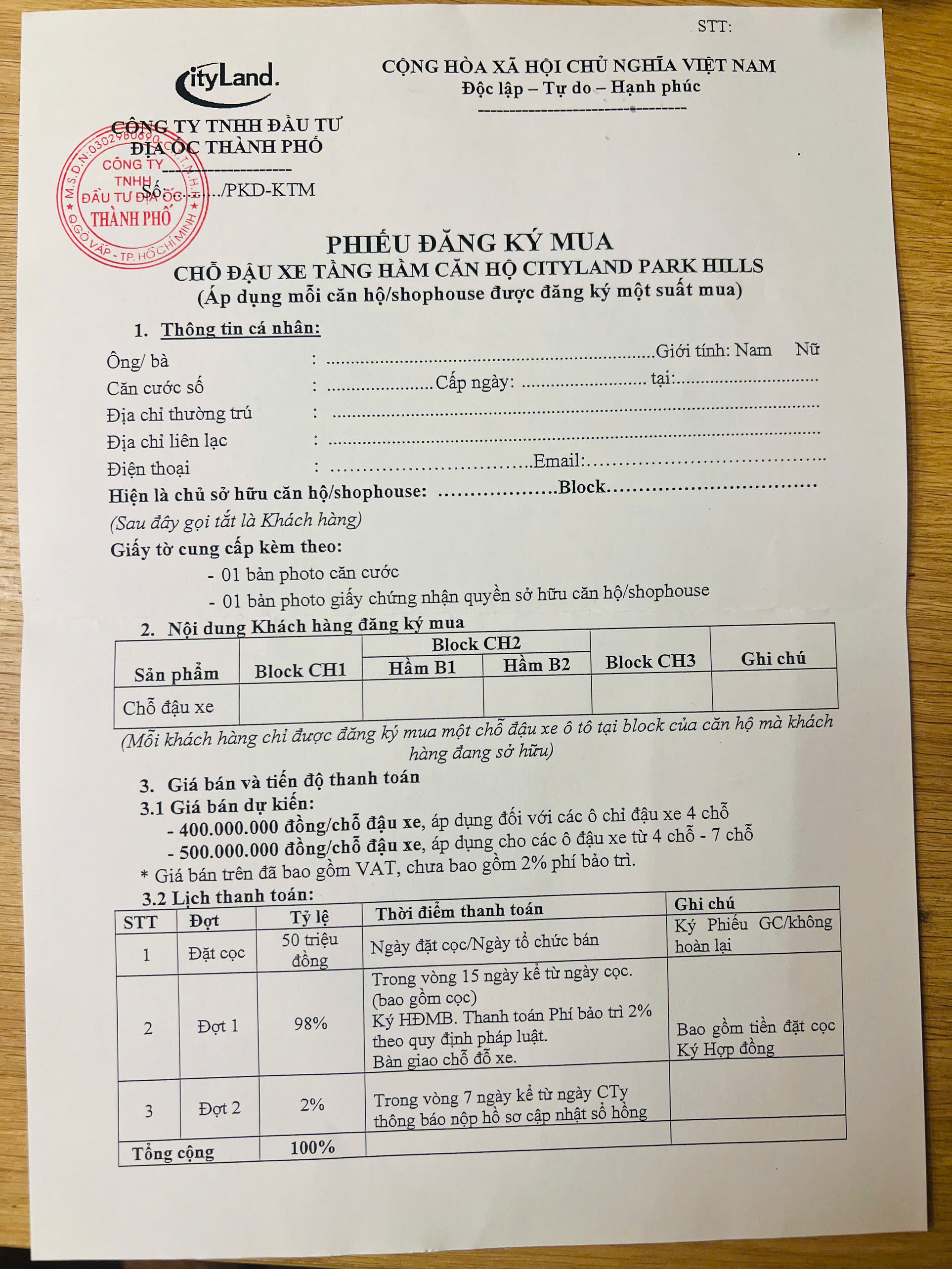 Mỗi chỗ đậu xe ô tô được bán với giá 400 - 500 triệu đồng