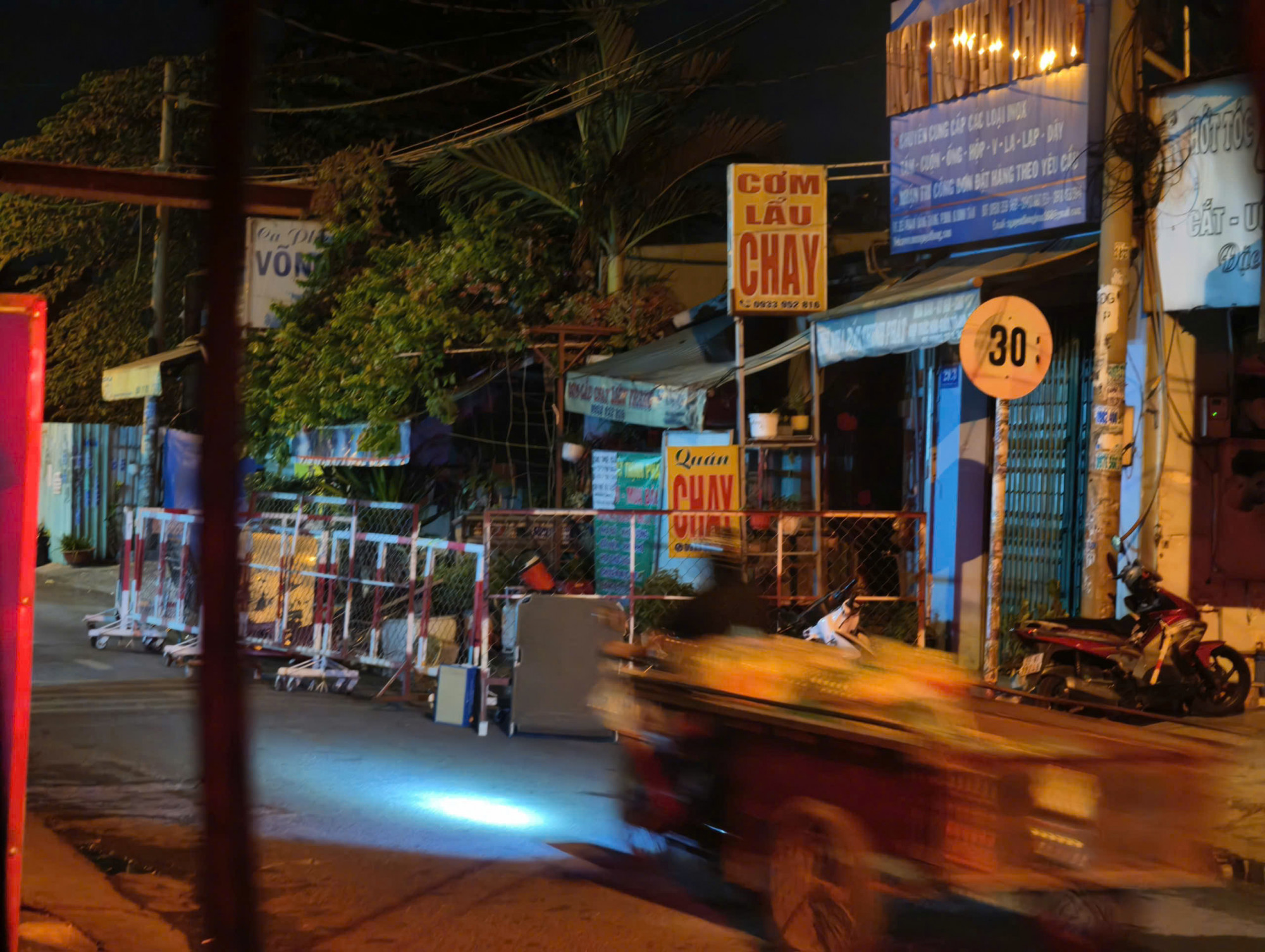 Hiện trường vụ cháy. Ảnh: Đ.V