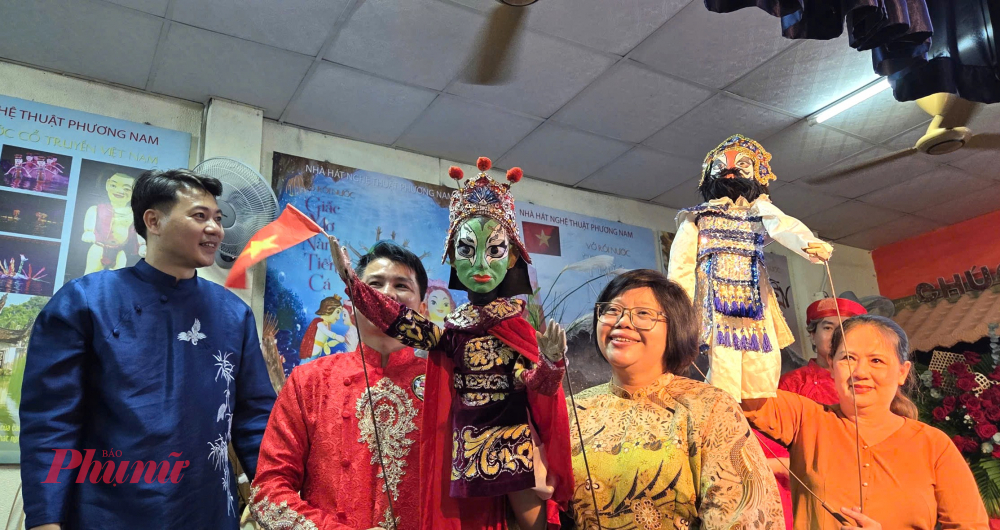 Tổng Lãnh sự Indonesia tại TPHCM Carolina Tinangon