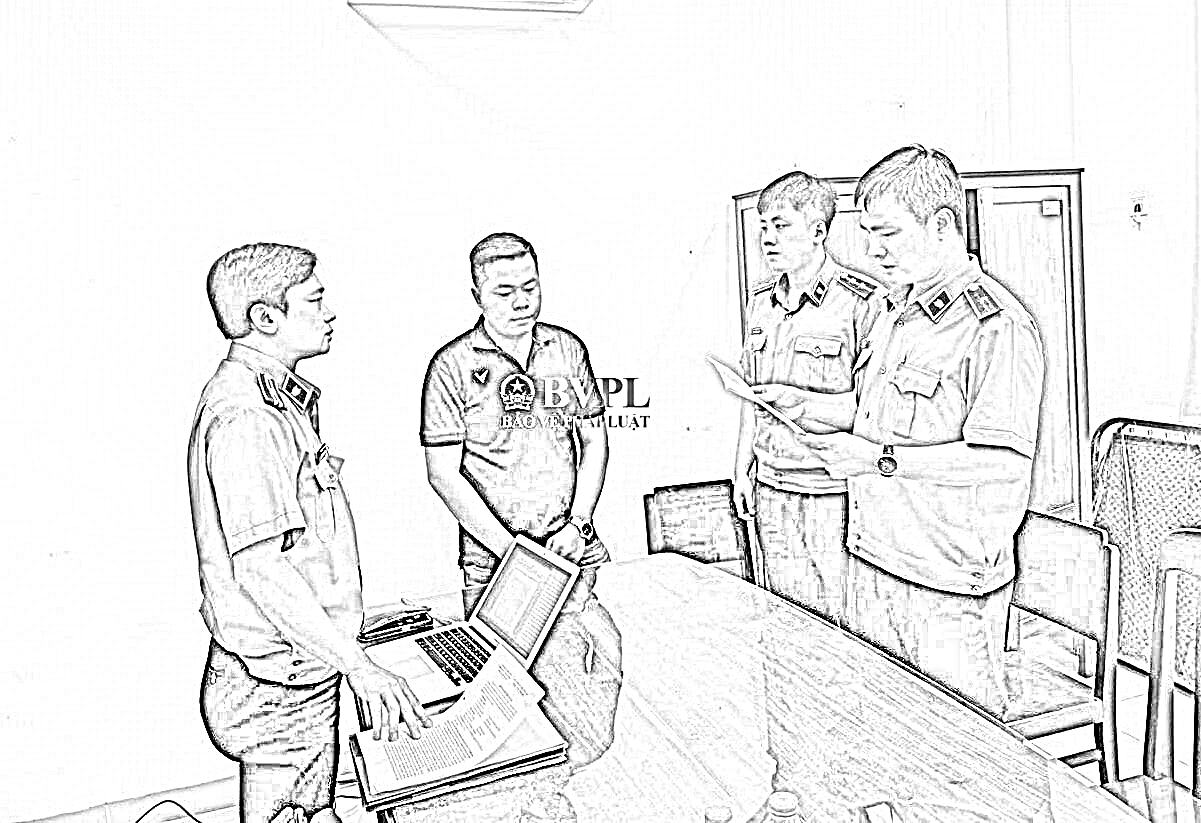 Cơ quan điều tra VKSND tối cao tống đạt quyết định tố tụng đối với bị can Nguyễn Quốc Khanh. Ảnh: Cơ quan điều tra VKSND tối cao