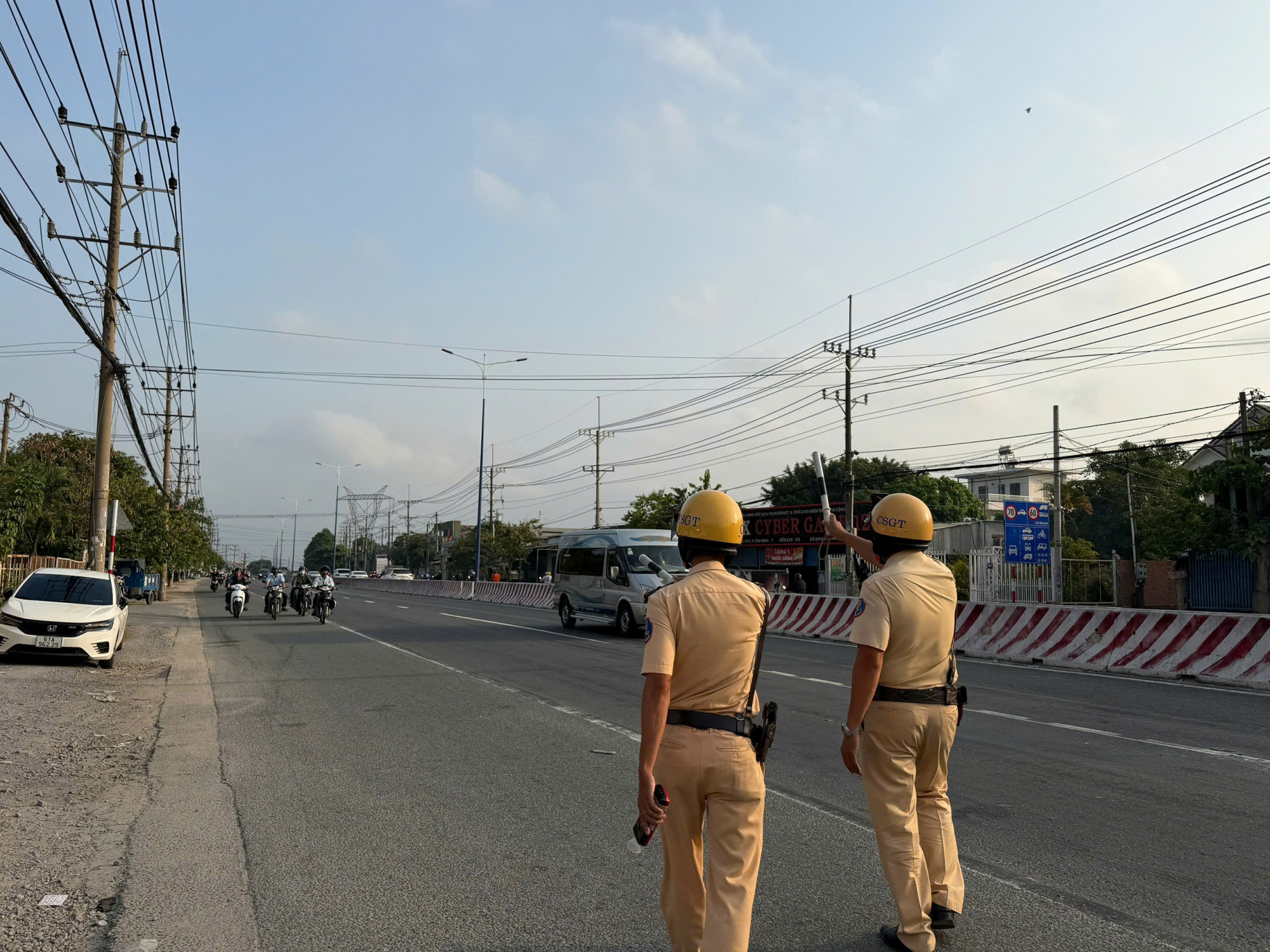 Chốt kiểm tra các phương tiện. Ảnh: A.X.