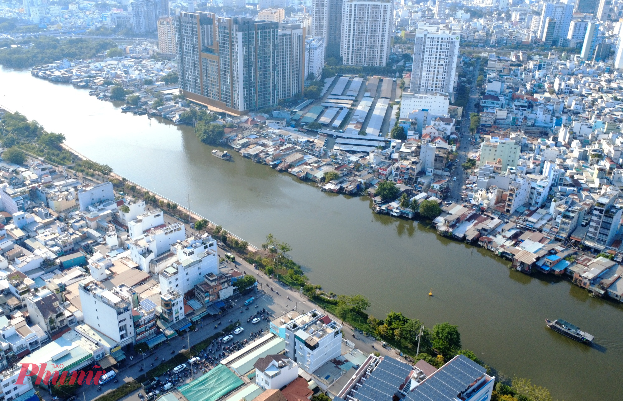 Theo quy hoạch, tuyến chính dài khoảng 1,16km, bắt đầu từ đường Hoàng Trọng Mậu, phường Tân Hưng (quận 7 cũ) và kết thúc tại đường Võ Văn Kiệt, phường Cầu Ông Lãnh (Quận 1 cũ). Dự án bao gồm hệ thống cầu vượt kênh Tẻ và rạch Bến Nghé với tổng chiều dài toàn tuyến và các nhánh lên tới khoảng 2,6km, mặt cắt ngang từ 6m đến 25,5m.