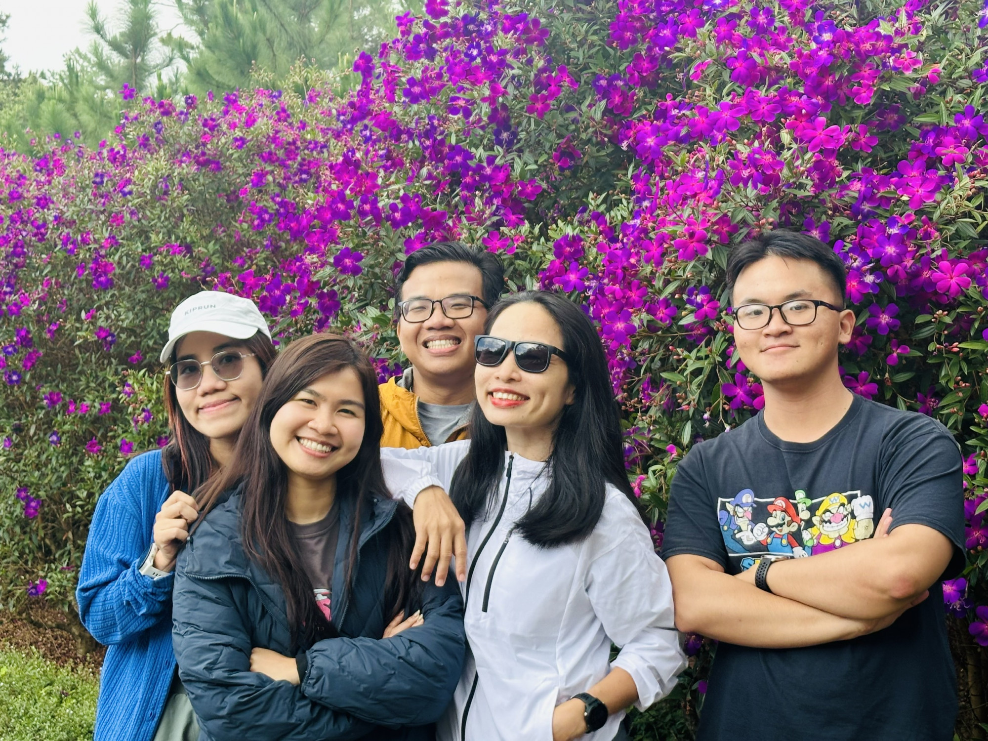 Chinh phục đường chạy trail 55km - hành trình vượt giới hạn của một U50 Chúng tôi nhanh chóng kết nối và rủ nhau khám phá thị trấn Măng Đen vài tiếng trước ngày bước vào giải.