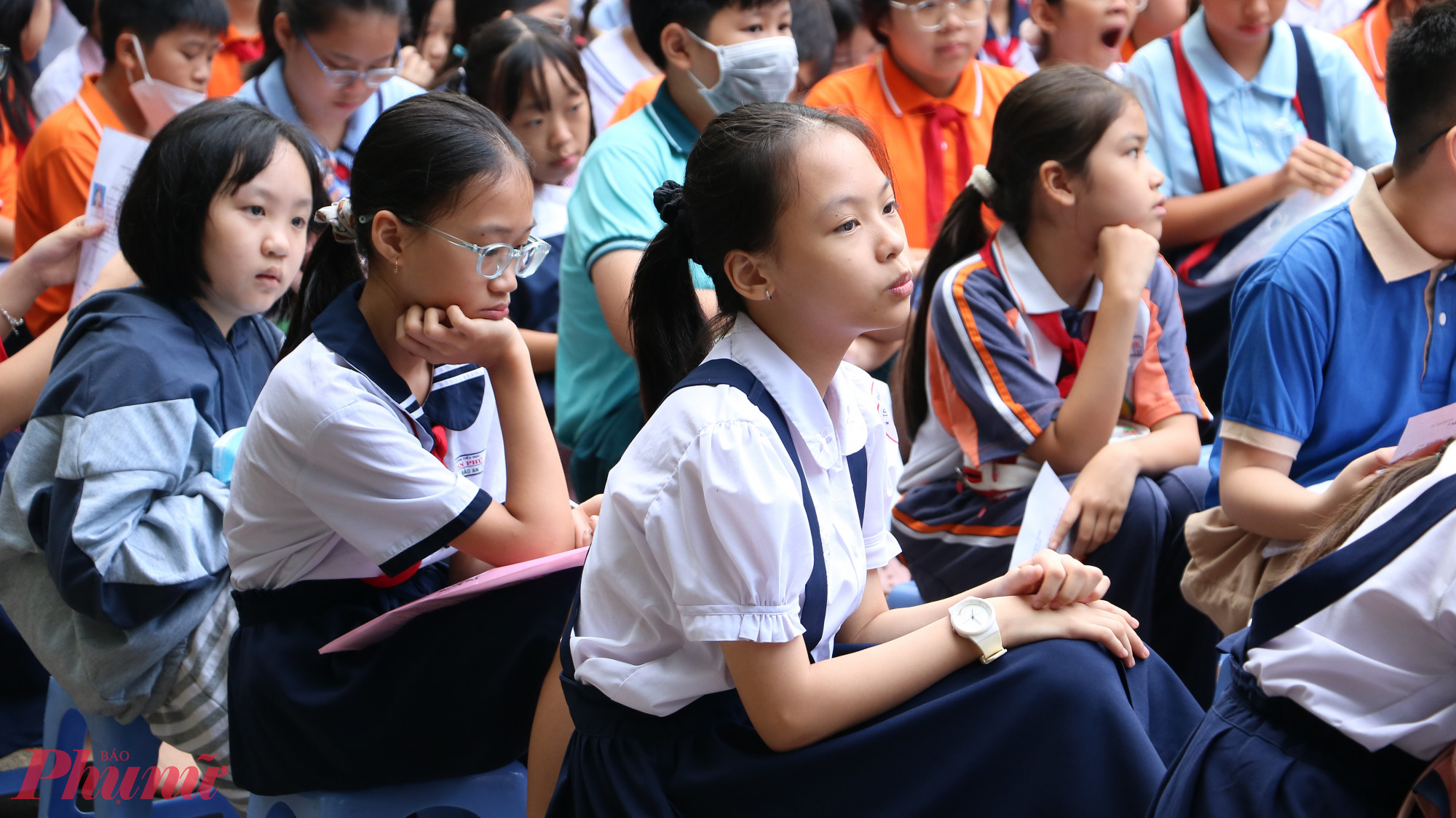 Thí sinh tham dự kỳ thi tuyển sinh lớp Mười năm 2025 - Ảnh: Trang Thư