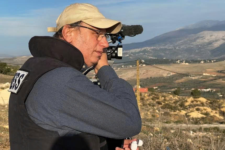 Nhà báo Ali Shuaib của kênh  truyền hình Al Manar