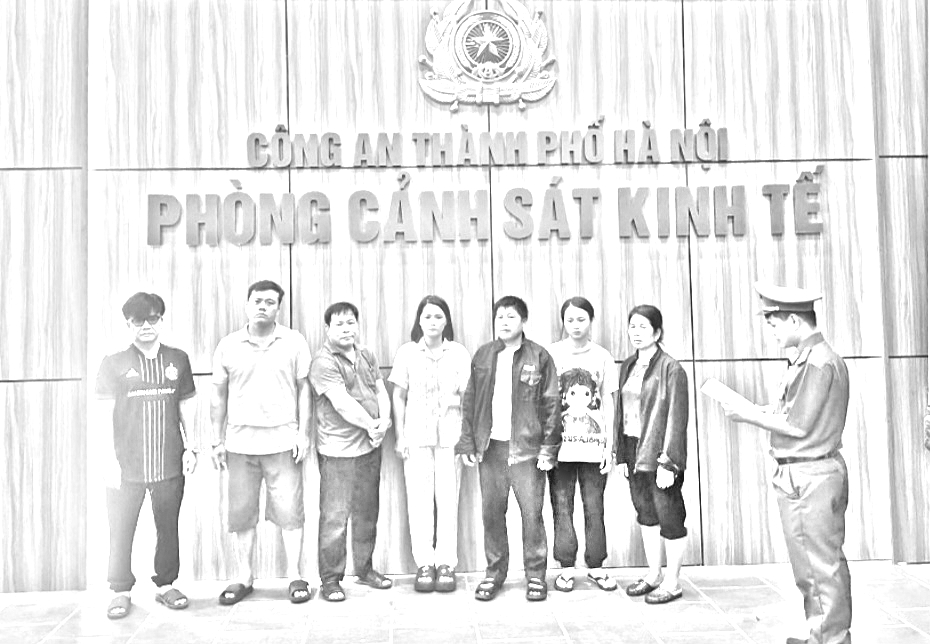 Các bị can trong vụ án - Ảnh: CAHN