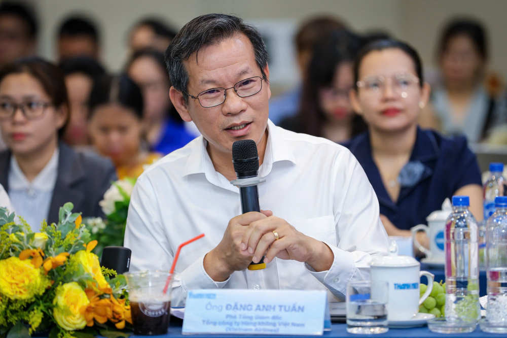 Ông Đặng Anh Tuấn, Phó Tổng giám đốc Vietnam Airlines. Ảnh: Nhật Thịnh