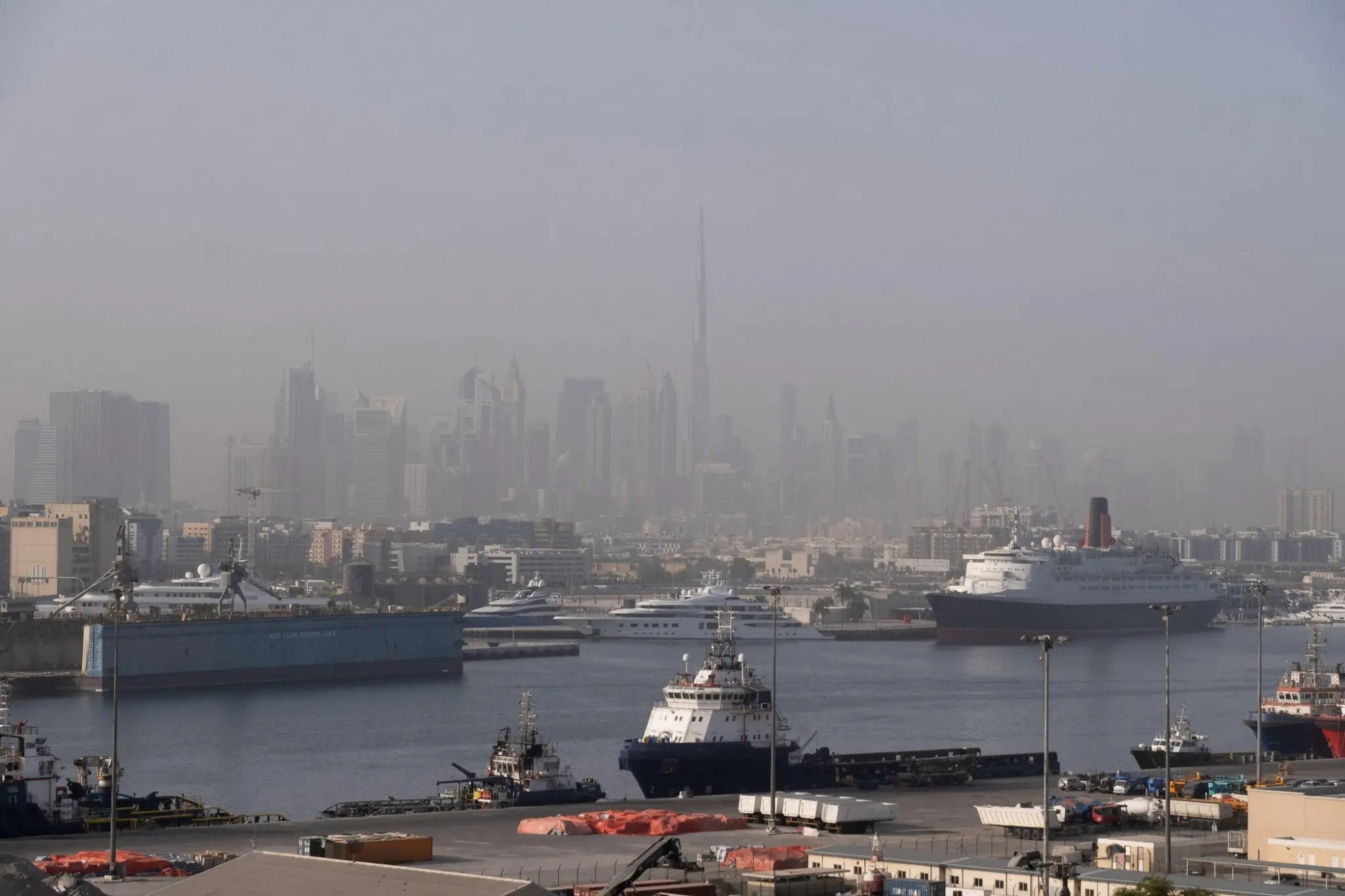 Cảng Dubai ở Các Tiểu vương quốc Ả Rập Thống nhất năm 2022 - Ảnh: Alfio Finocchiaro/Alamy