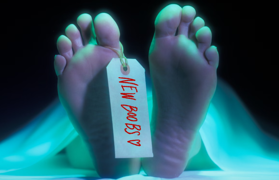 Một cách làm đẹp mới khiến nhiều người rùng mình