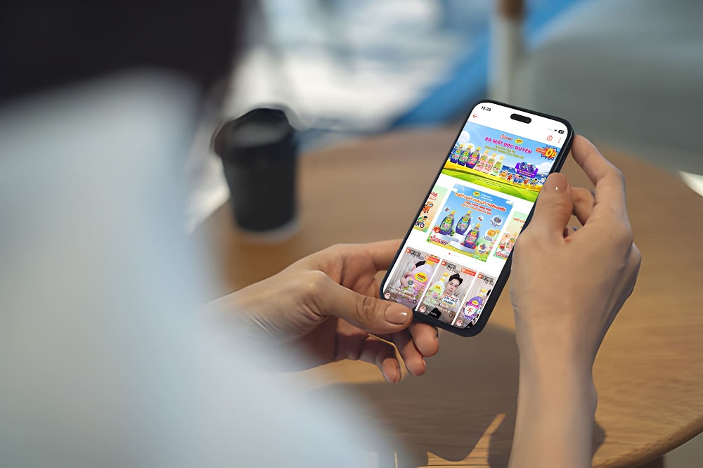 Sự hiện diện dày đặc trên nền tảng giúp thương hiệu nhanh chóng thu hút người dùng trong giai đoạn ra mắt