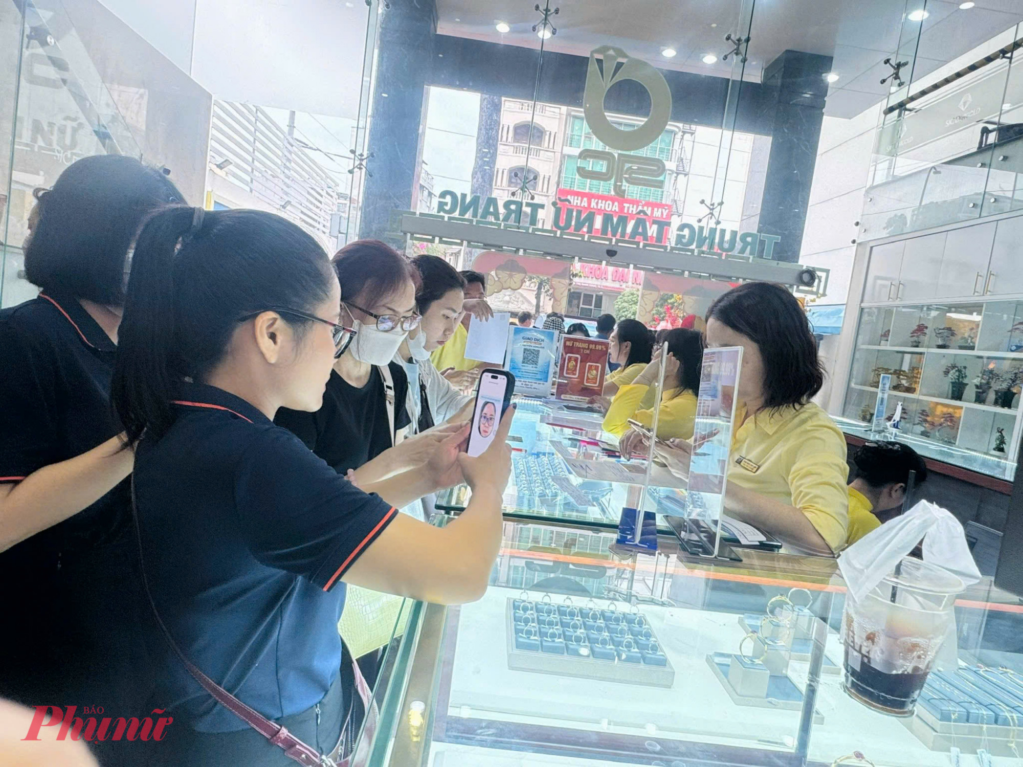 Giá vàng đảo chiều tăng trở lại - Ảnh: Thanh Hoa