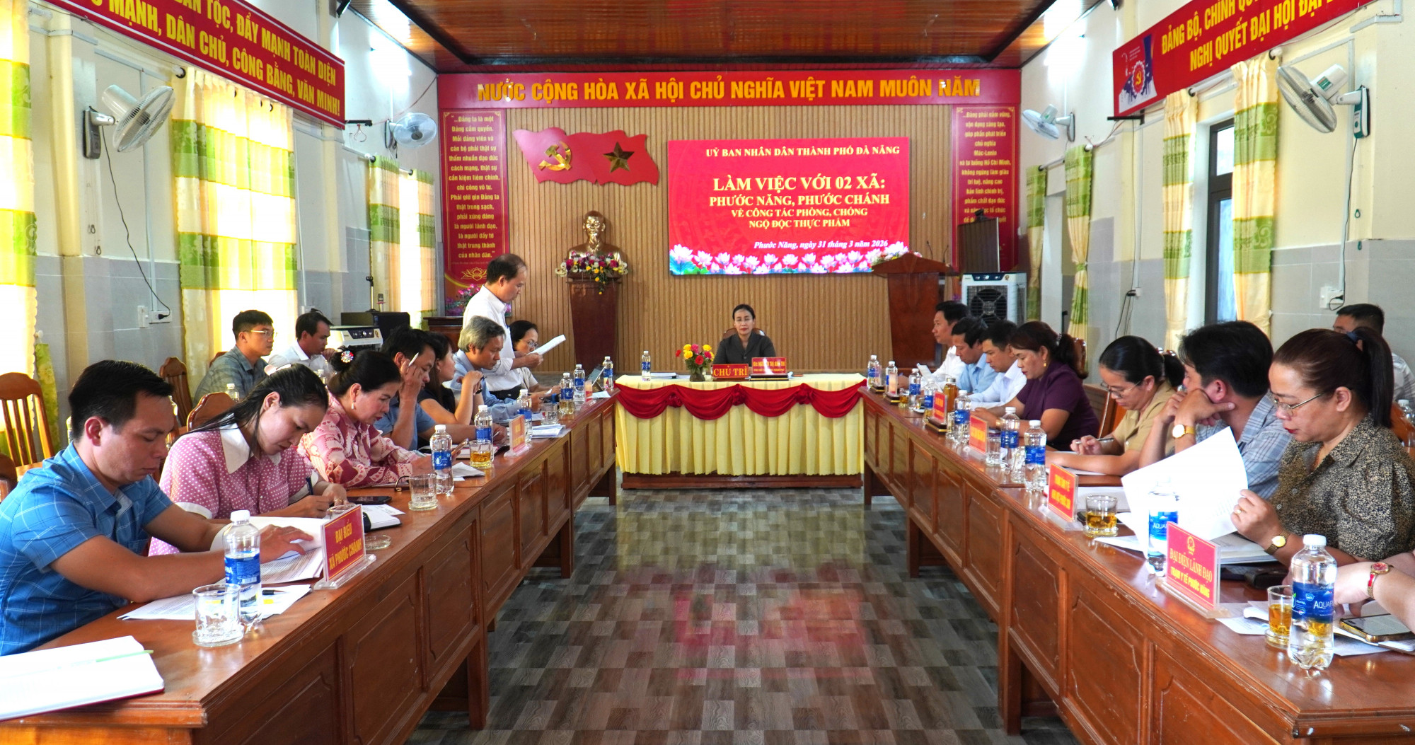 TP Đà Nẵng yêu cầu các địa phương đẩy mạnh tuyên truyền, giám sát chặt chẽ, nâng cao nhận thức người dân về an toàn thực phẩm.