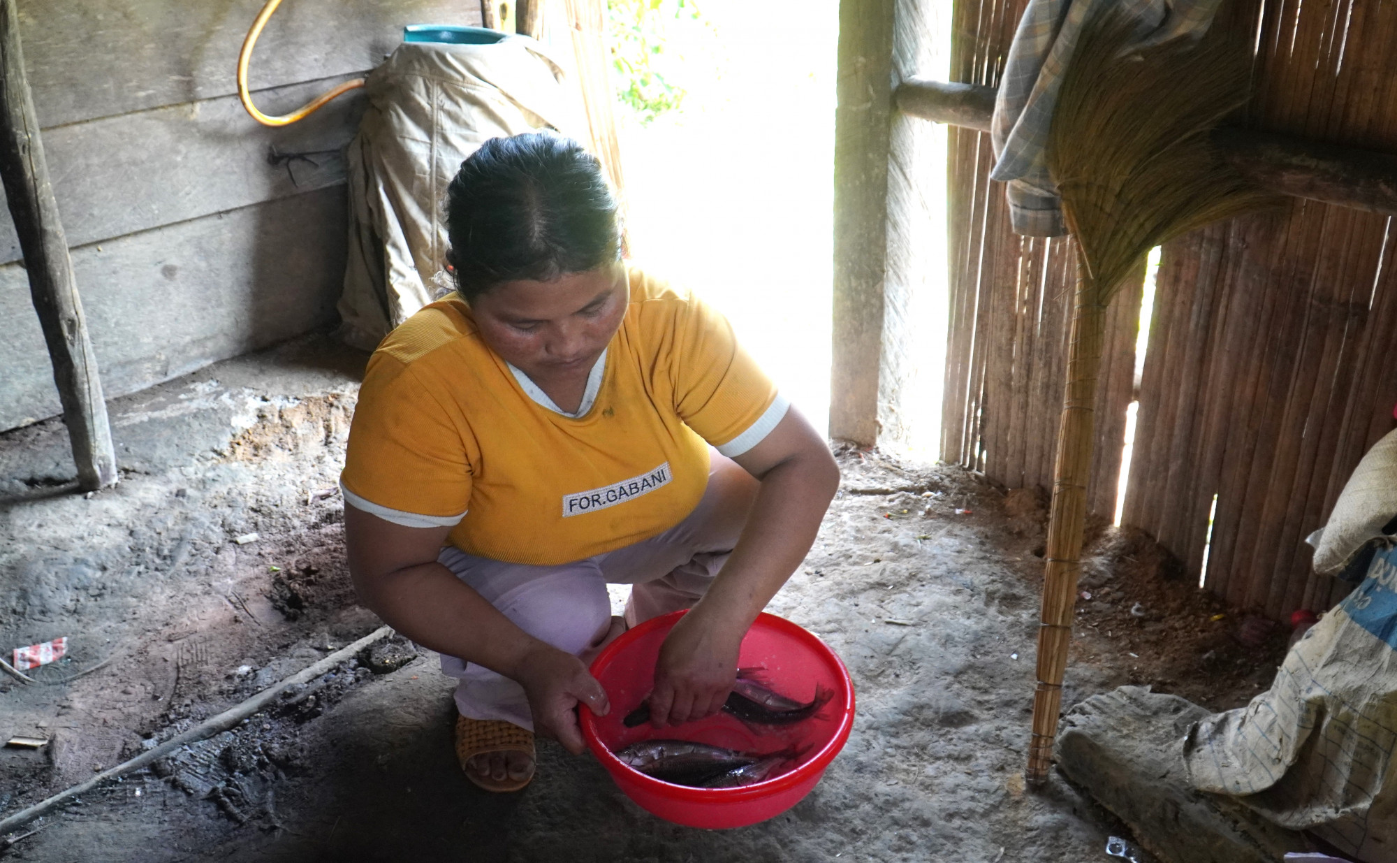 Cá ủ chua là món ăn truyền thống của người dân vùng cao Đà Nẵng.