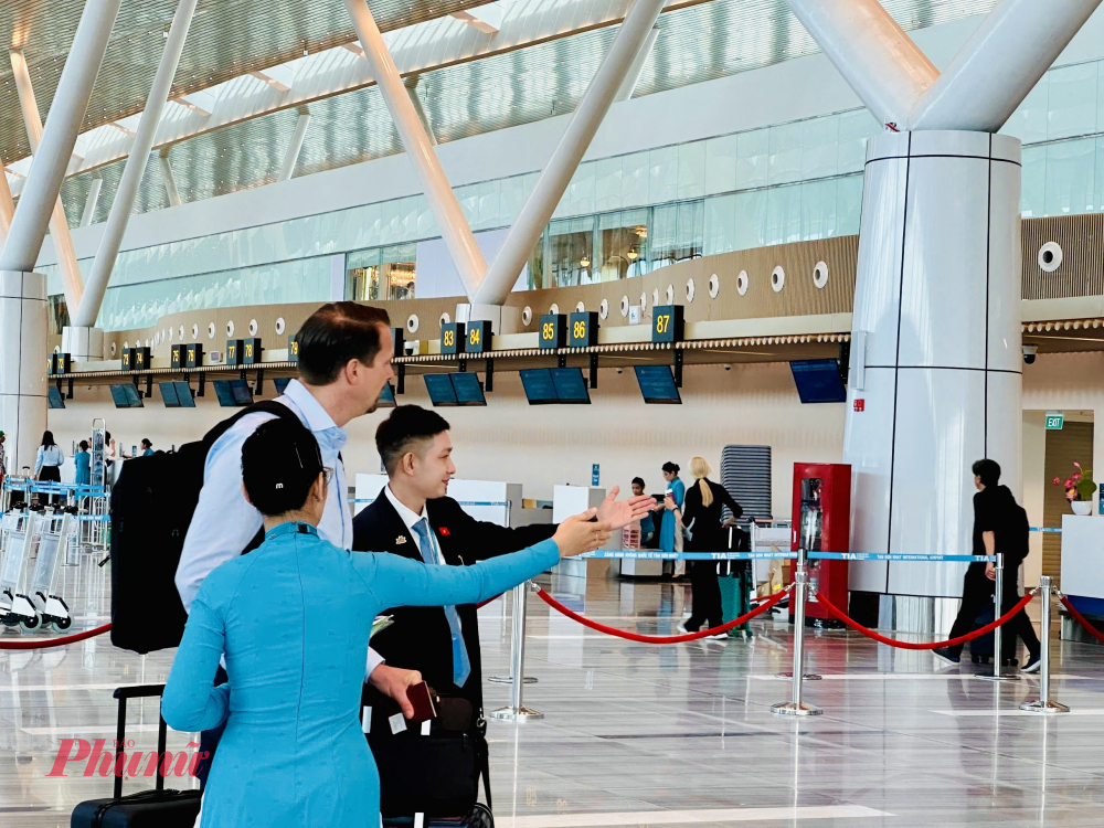 Vietnam Airlines Group bổ sung hơn 1 triệu ghế dịp cao điểm đi lại 30/4. Ảnh: Quốc Thái