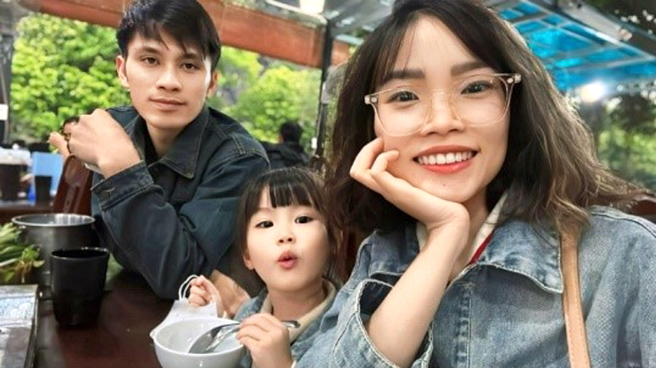 Khoảnh khắc đời thường của gia đình anh Hải - chị Trang - Ảnh do nhân vật cung cấp