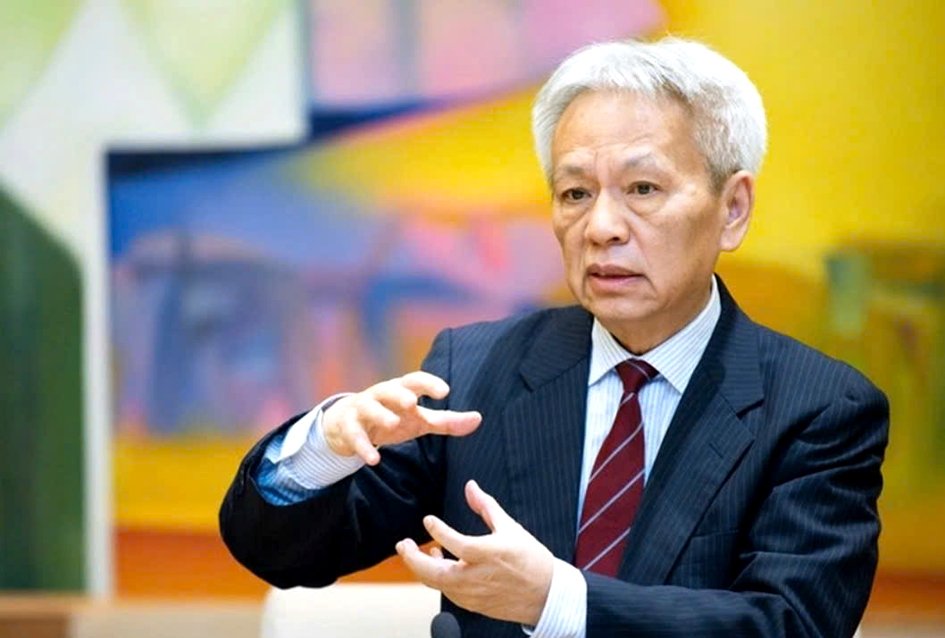 Tiến sĩ Nguyễn Sĩ Dũng