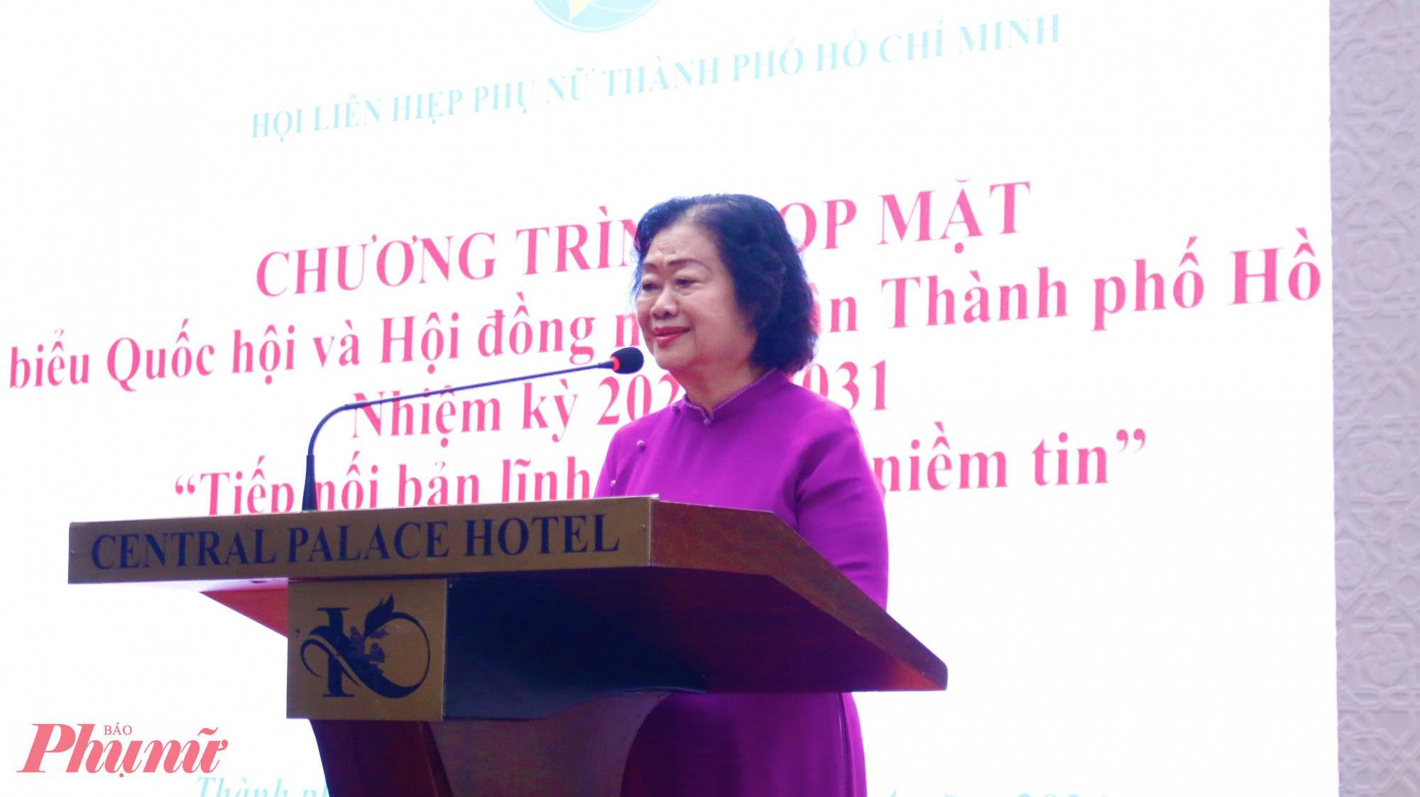 bà Trương Mỹ Hoa – nguyên Bí thư Trung ương Đảng, nguyên Phó Chủ tịch nước Cộng hòa xã hội Chủ nghĩa Việt Nam