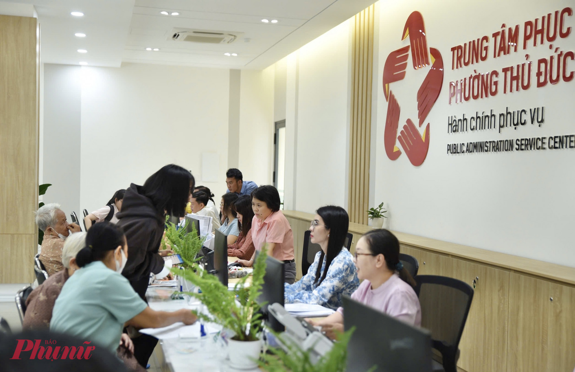 Thời gian tới, TPHCM  hướng đến thu hút nhân tài, nâng chất lao động và kết nối cung cầu việc làm nhằm đáp ứng yêu cầu phát triển các ngành mũi nhọn - Ảnh: Thanh Tâm