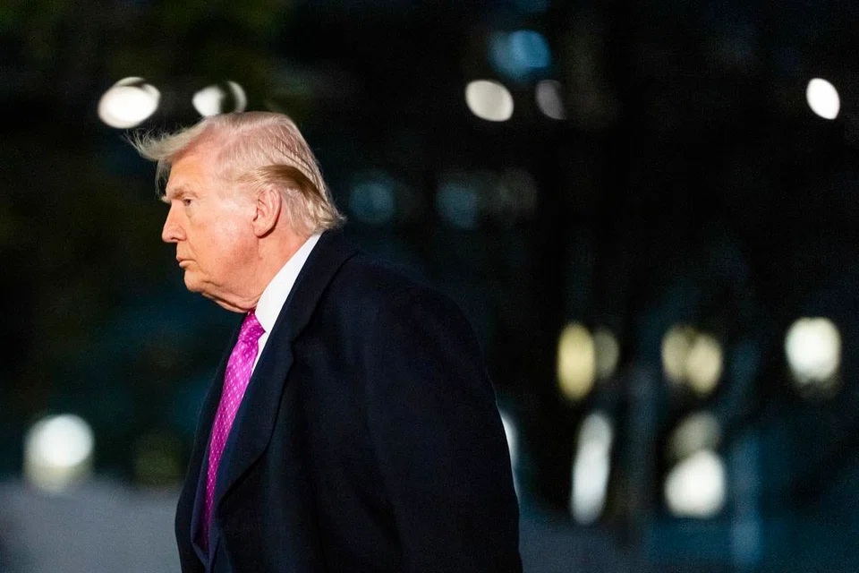 Áp lực đang gia tăng đối với chính quyền của Tổng thống Mỹ Donald Trump trong việc tìm ra giải pháp nhanh chóng cho cuộc chiến chống lại Iran - Ảnh: ERIC LEE/NYTIMES